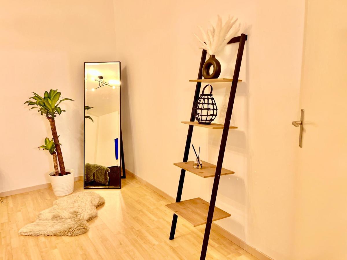 Comfy & Warm City Apartment - Self Check-In Graz Exterior photo